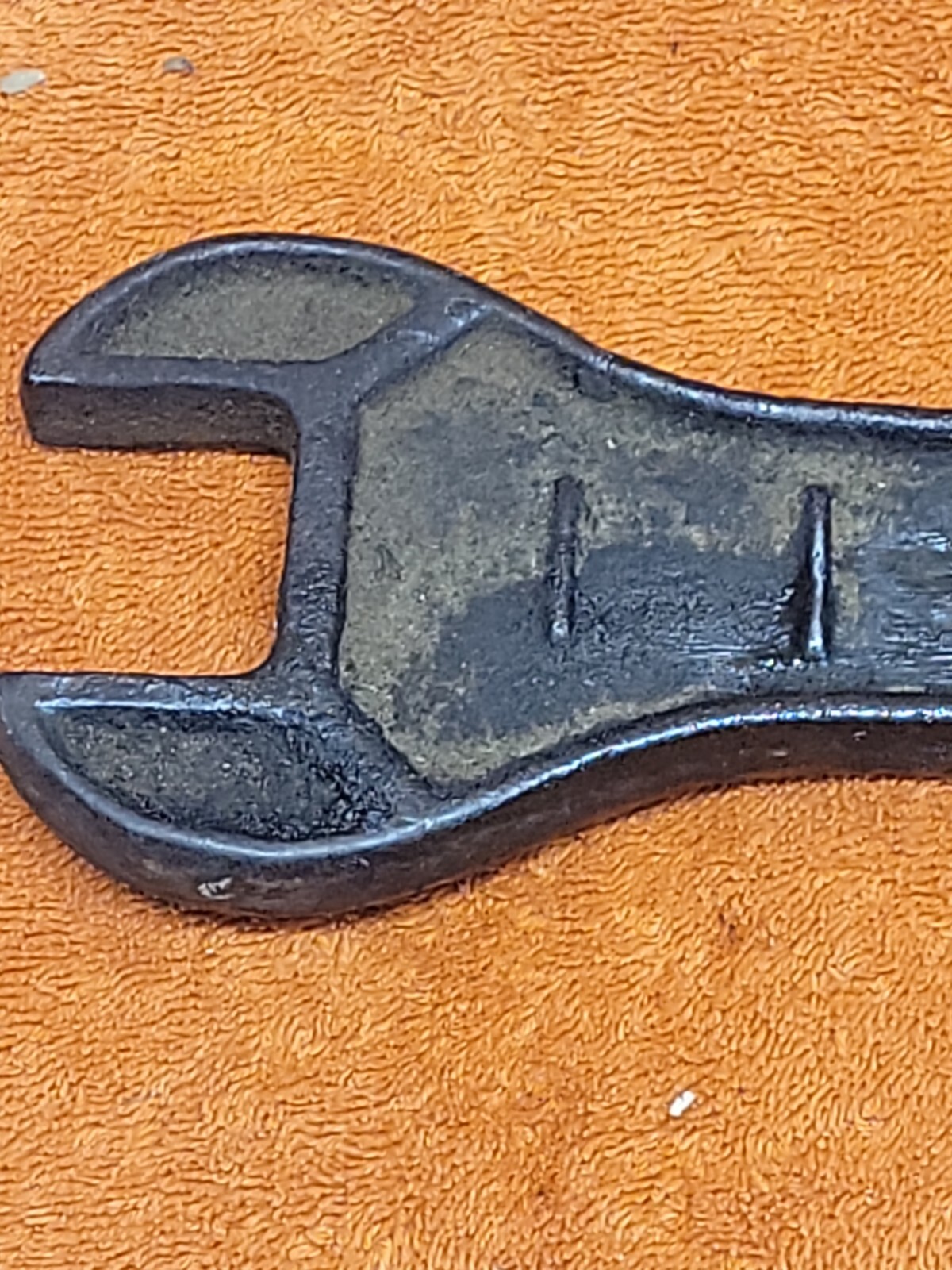 H•Vintage 14&Prime; La Crosse Plow Co. K29 Wrench- Back Side Ruler Marked – Nice