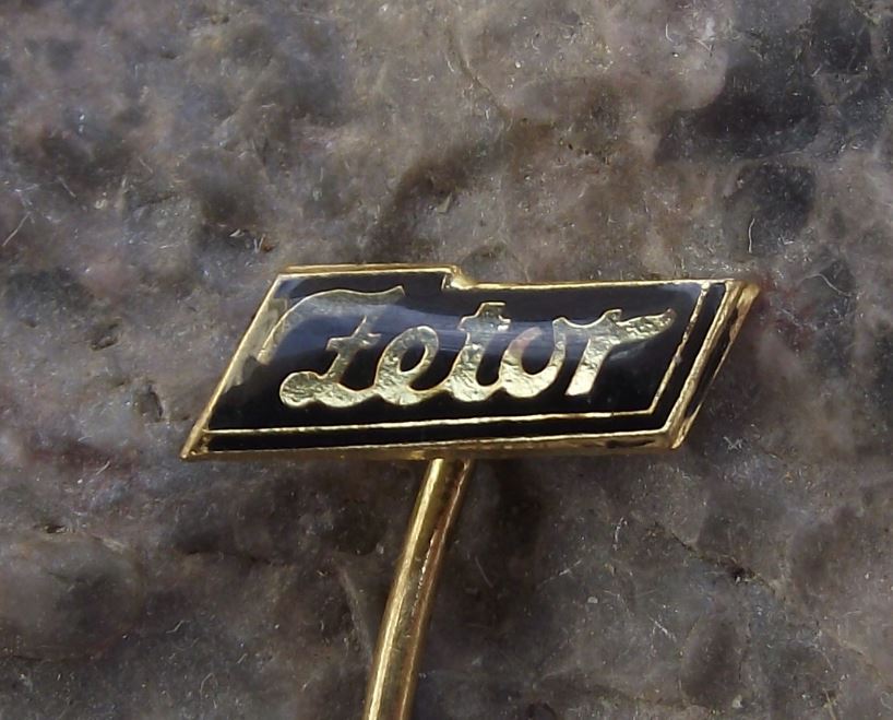 Small Zetor Farm Tractor Czechoslovakia Agriculture Crop Farming Logo Pin Badge
