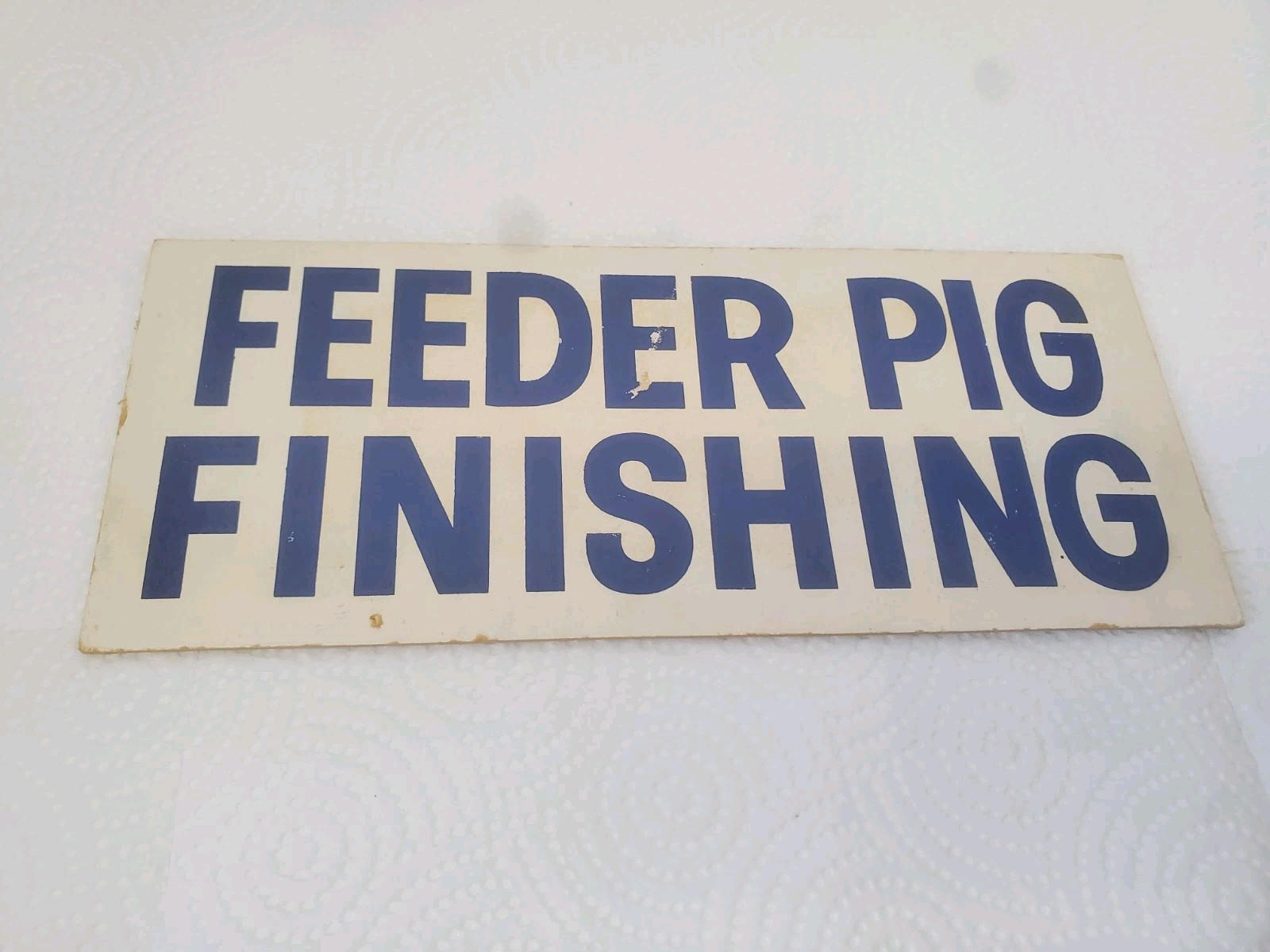 9&Prime; X 3-3/4&Prime; Cardboard Sign Feeder Pig Finishing Magnet Backing Farm Decor #1
