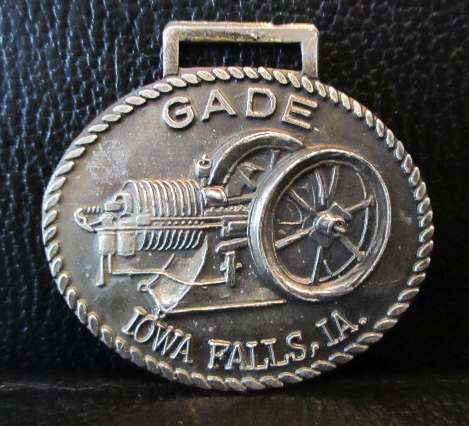 GADE BROTHERS MFG Iowa Falls IA Hit & Miss Stationary Engine Pocket Watch Fob 46