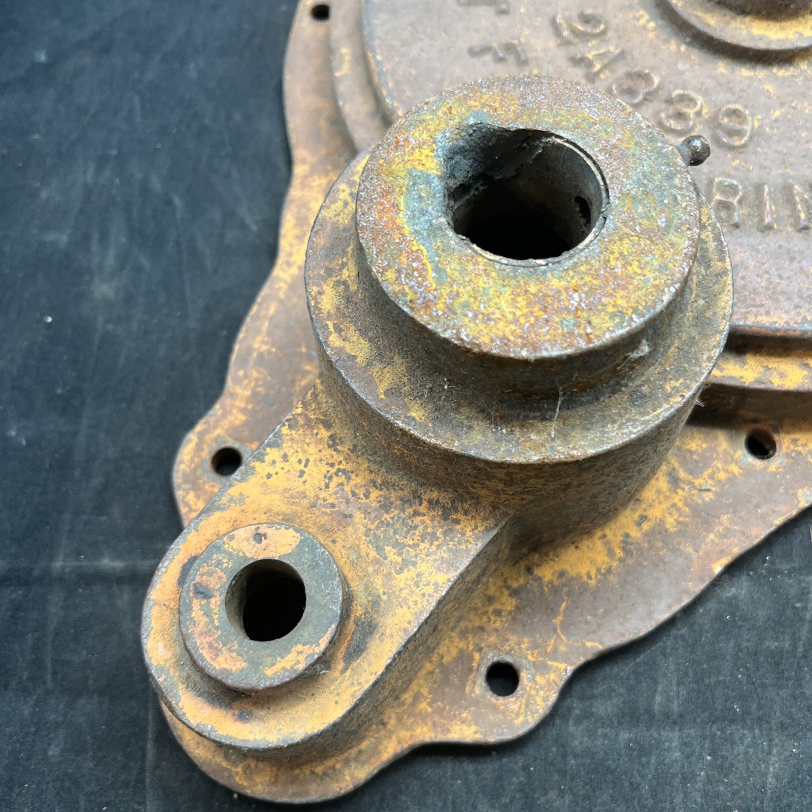 @JO2 Vintage Bear Cat Feed Grinder Original Cover 24339