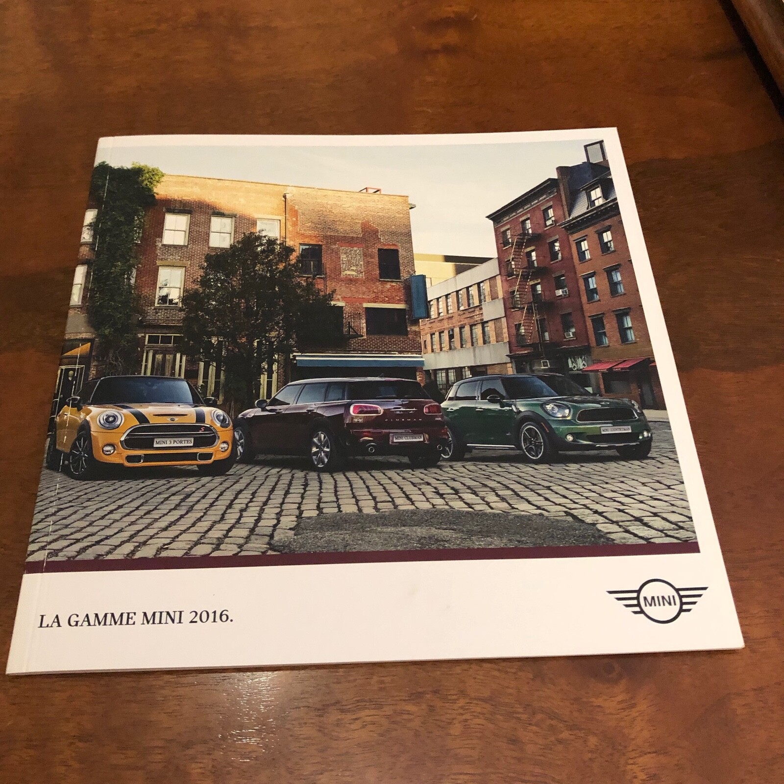 LA GAMME MINI 2016, Mini Cooper BMW BROCHURE 2016 « FRENCH VS »