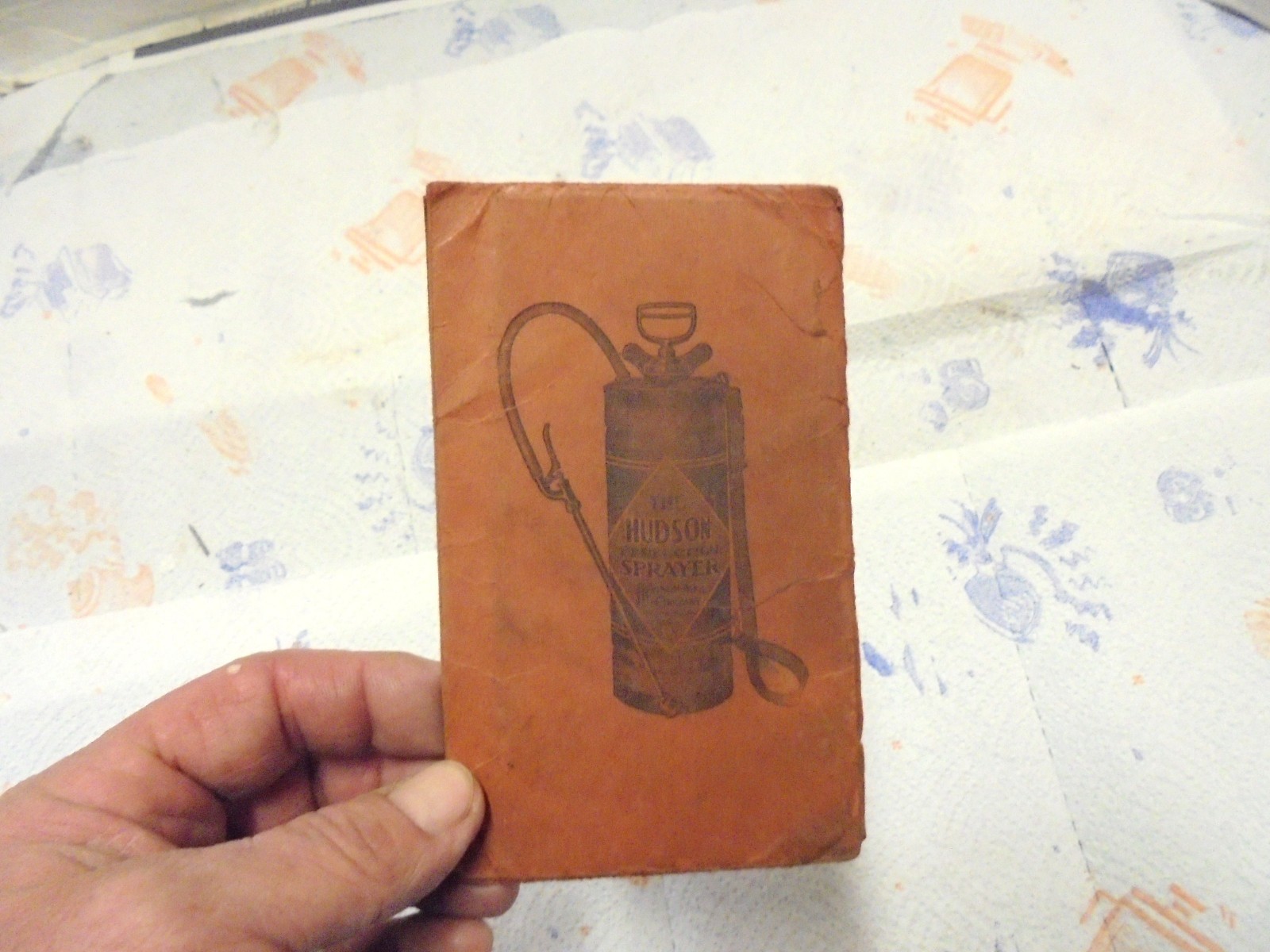 small folder hudson manufacturing minneapolis minnesota sprayers livestock equip