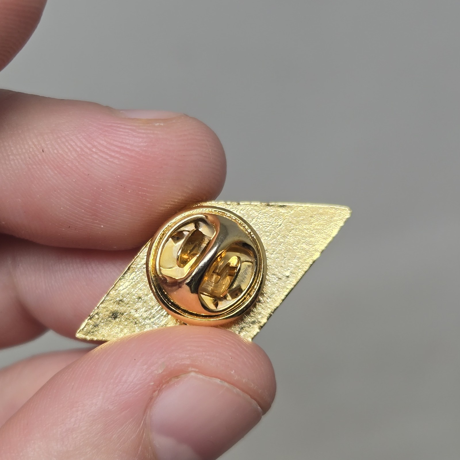 Vintage De Laval Cream Separator Pin Tie Tack Advertisement Gold Tone