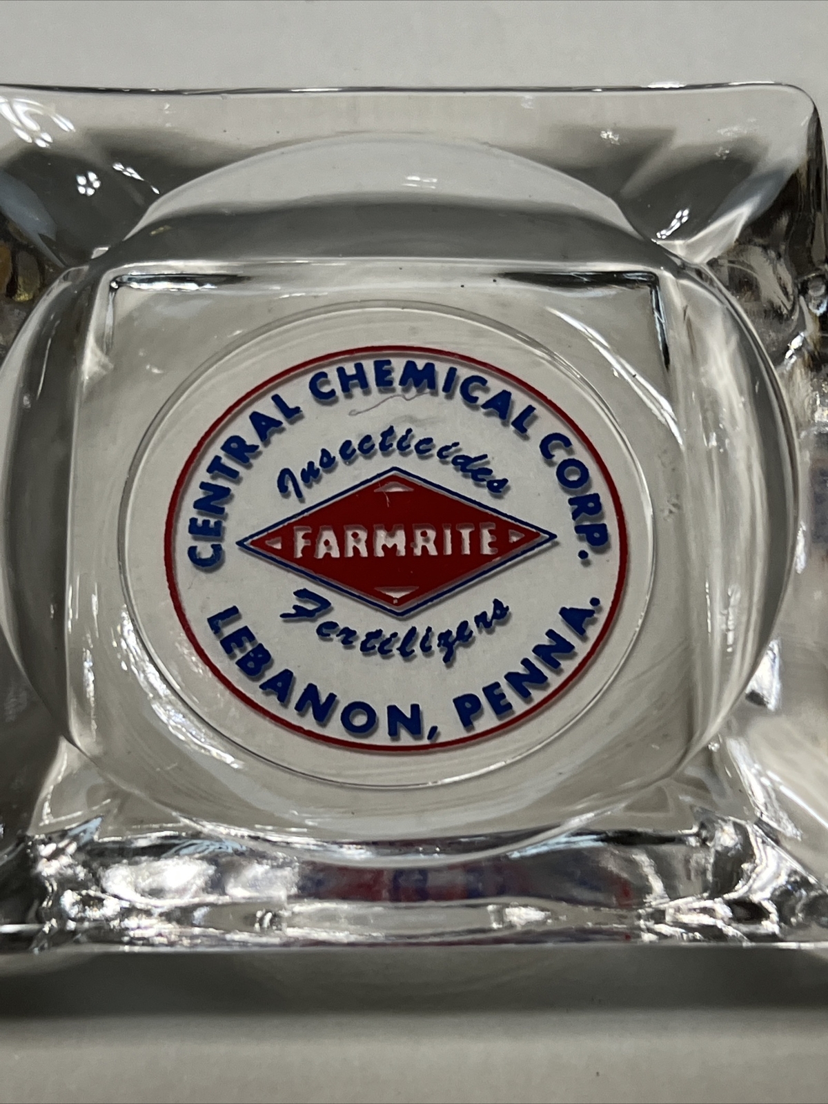 Vntg Glass Ashtray Farmrite Fertilizers Central Chemical Corp Lebanon Pa
