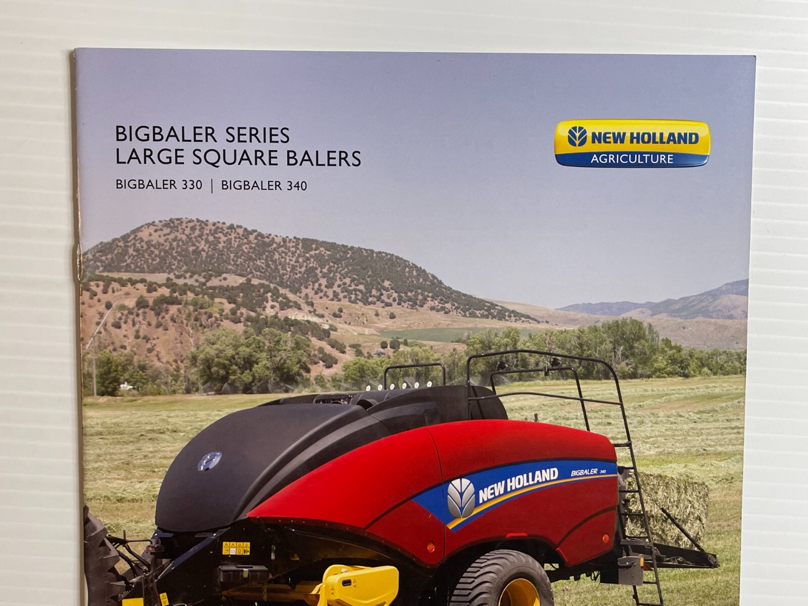 New Holland Bigbaler Series *330 / 340* Sales Brochure (Original Brochure) 2013