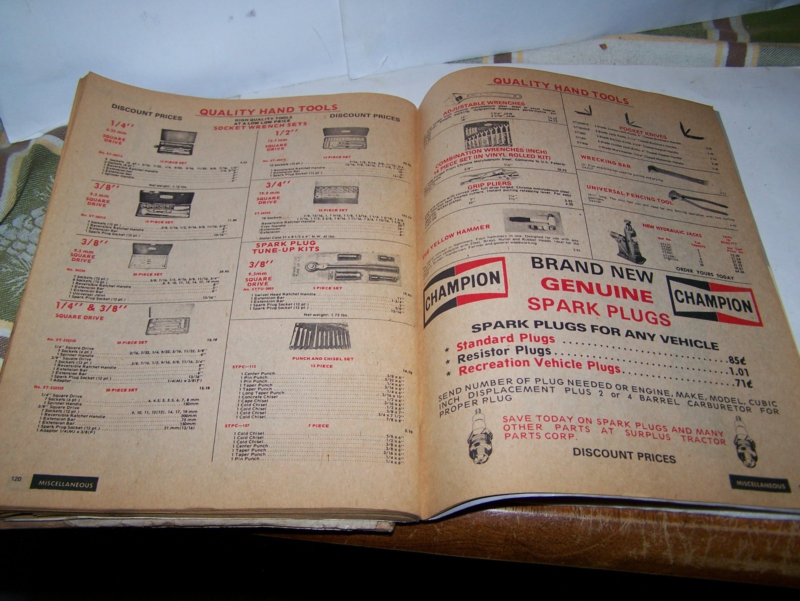 1935 Tractor Replacement Parts 1979 Surplus Catalogs Rumely Huber IHC Hart Parr