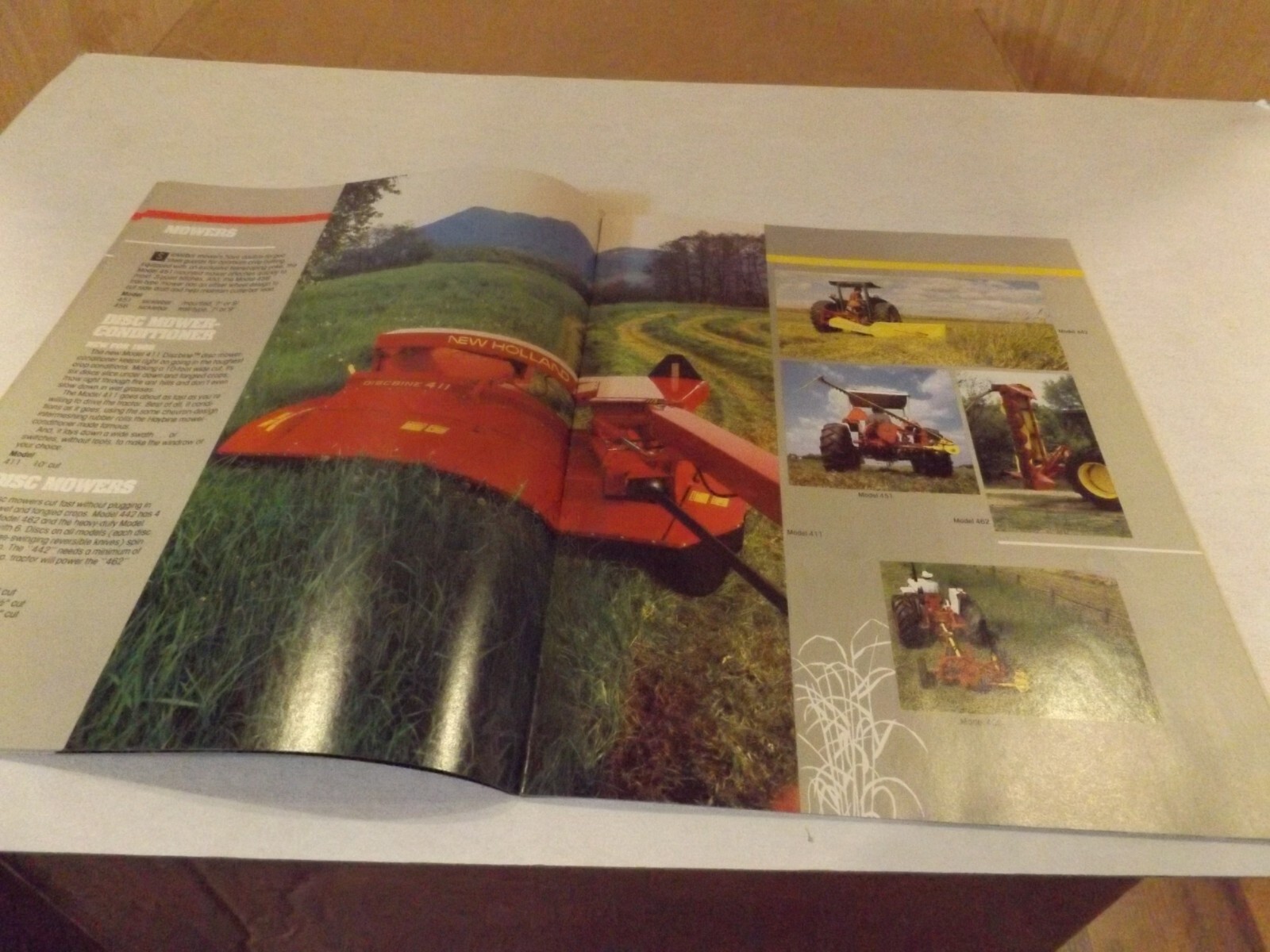SPERRY NEW HOLLAND EQUIPMENT BUYER&rsquo;S GUIDE 85, LIT # 123