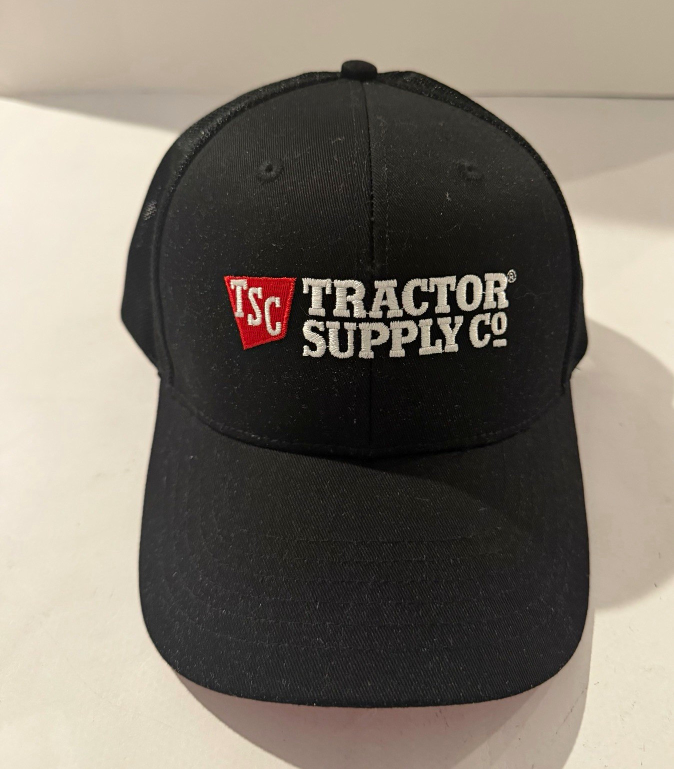 Tractor Supply Co. Veteran Snapback Trucker Hat Cap Black/Red Agriculture