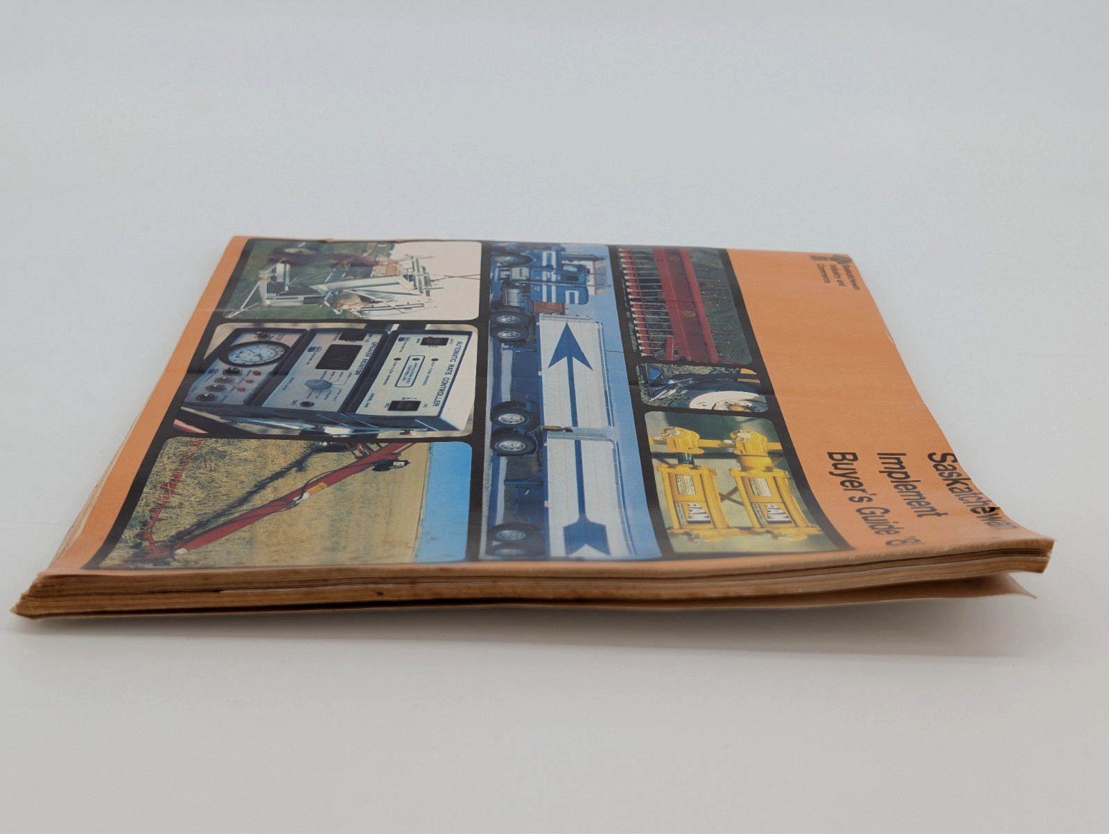 Saskatchewan Implement Buyer&rsquo;s Guide 1982 Industry and Commerce Catalog