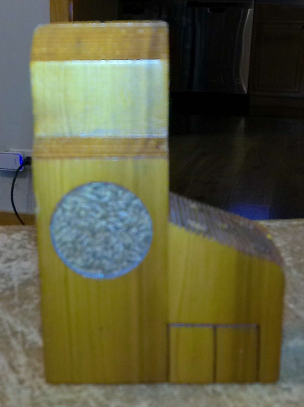 vintage wood pool grain elevator sask. canada pencil holder very good used