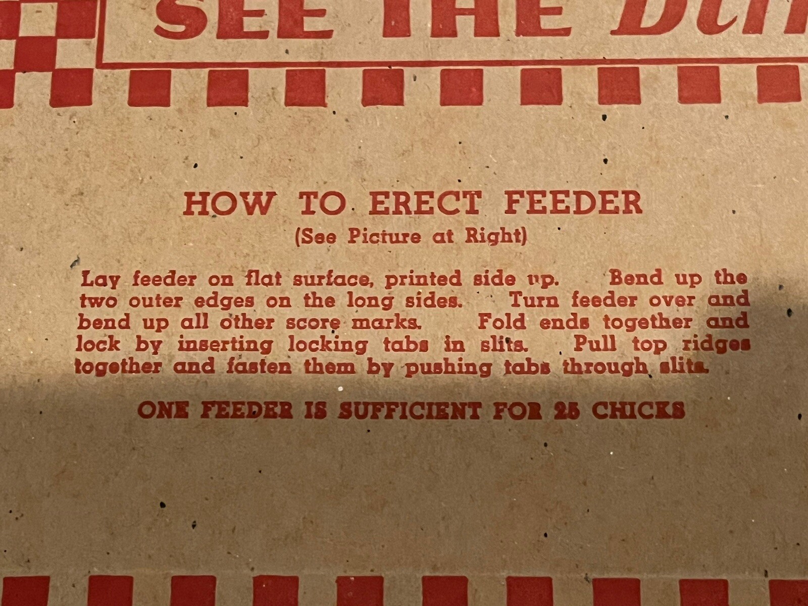 VINTAGE 1940s CHICKEN CHICKS CARDBOARD FEEDER SIGN Amos Thatcher Flemington, NJ