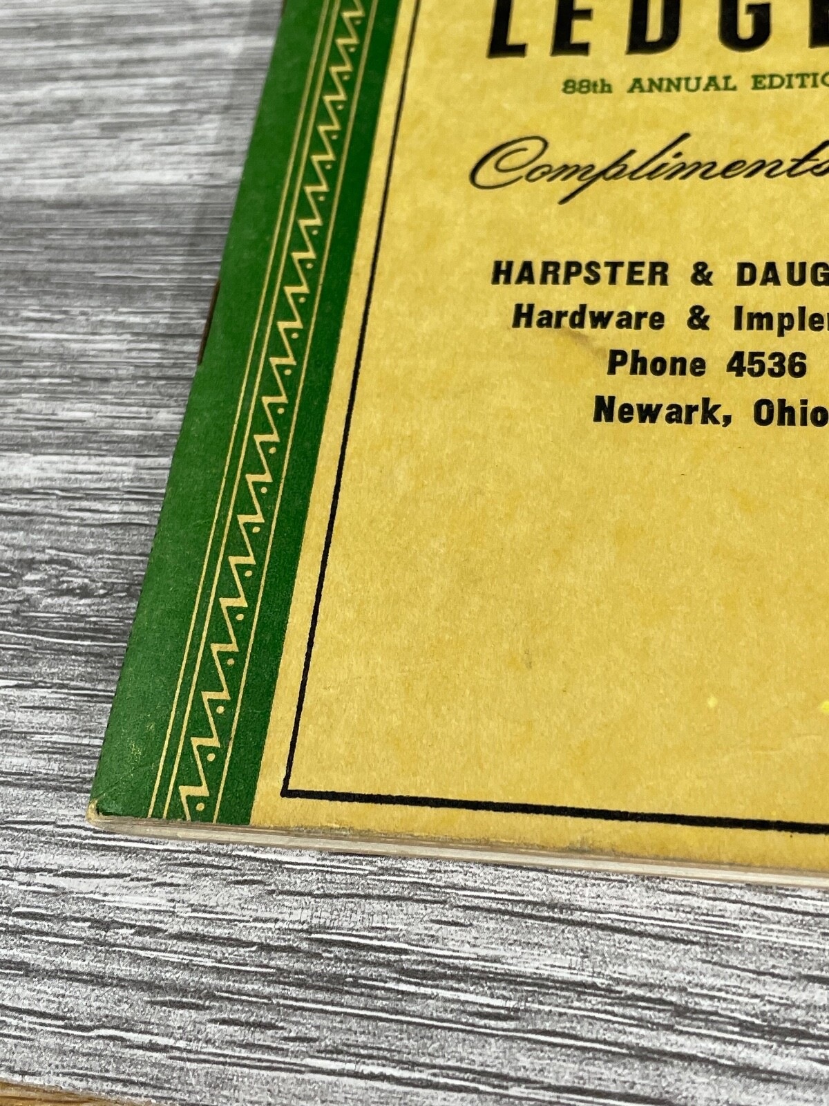 Farmer&rsquo;s Pocket Ledger Newark Ohio 6.5&Prime; x 3.5&Prime; Harvester & Daugher 1954-55 Unuse