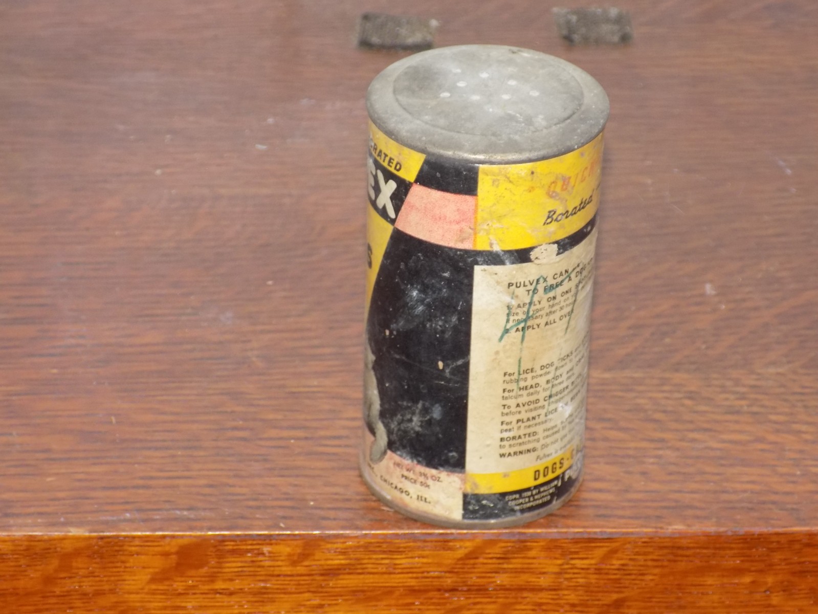 Vintage Pulvex Flea Powder EMPTY Cardboard 3 3/5 ounces Container
