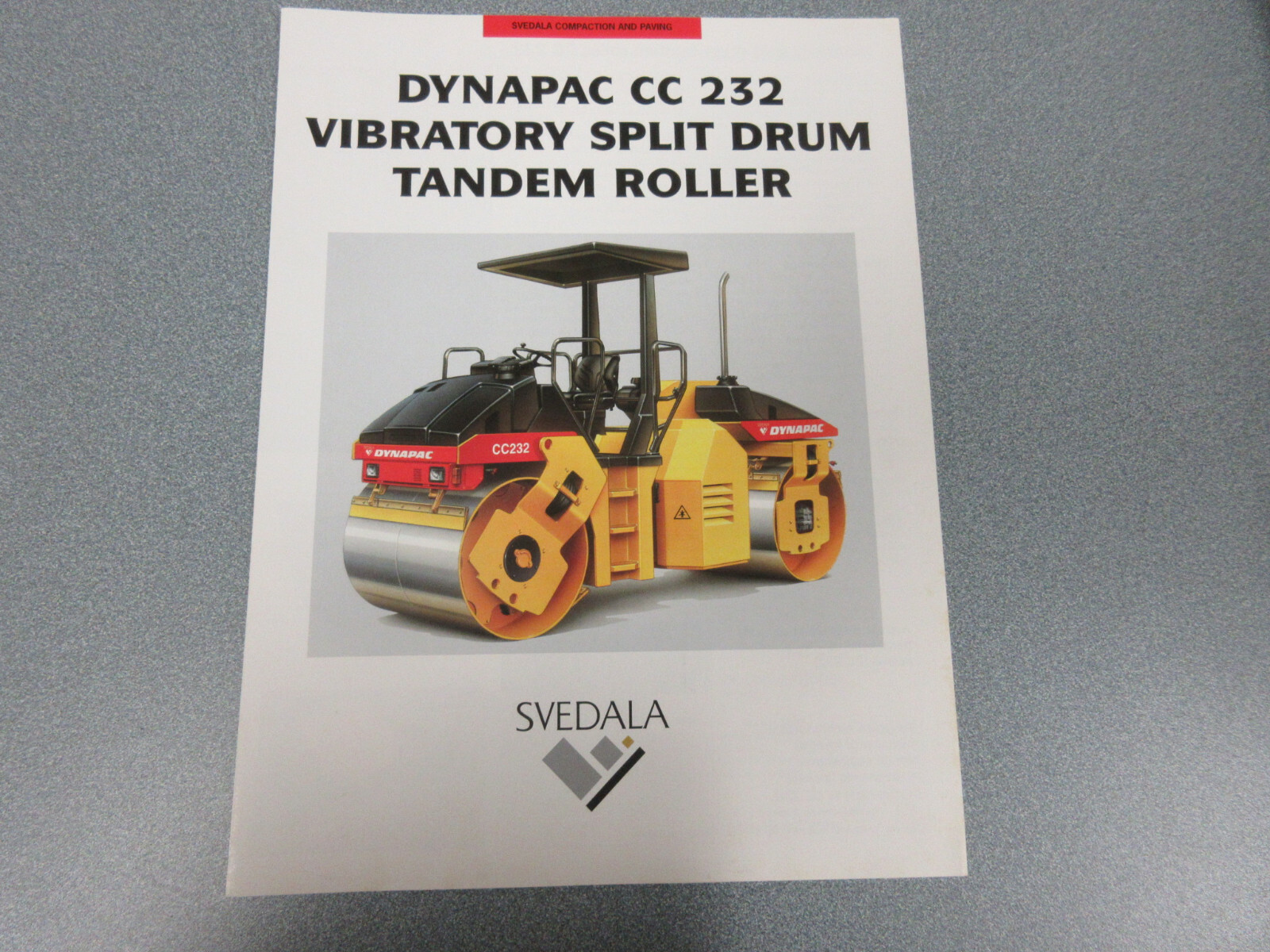 Dynapac CC232 Roller Compactor Brochure 4 Page