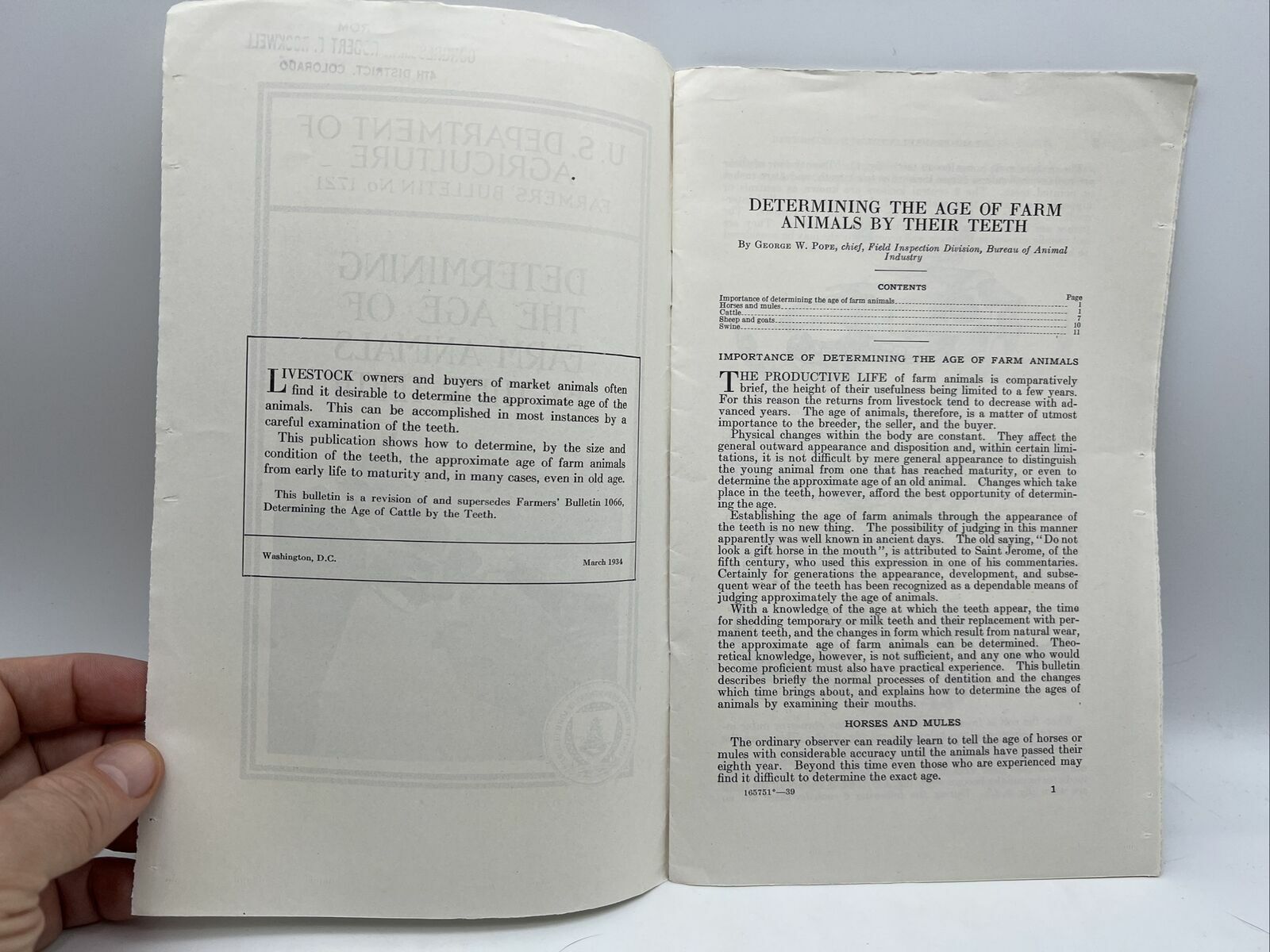1934 USDA Farmers Bulletin No 1721 DETERMINING THE AGE OF FARM ANIMALS BY TEETH