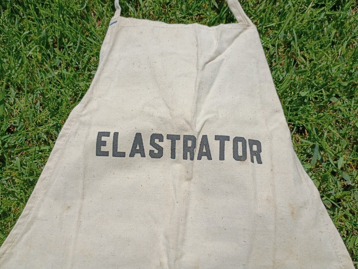 —Vtg Elastrator castrator canvas work apron – California Stockman’s Supply