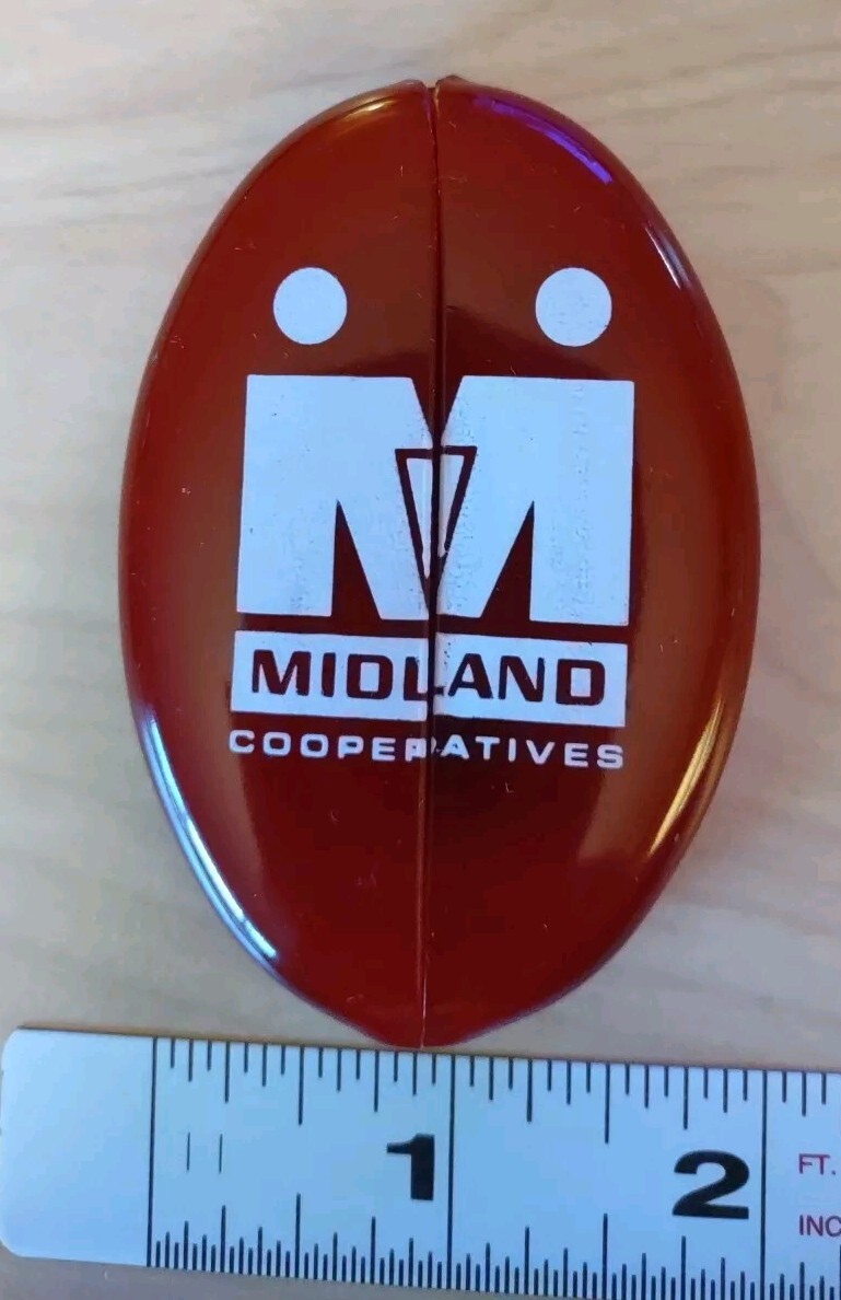 Midland Cooperatives Vintage 1970&rsquo;s Red Oval Vinyl Coin Pouch