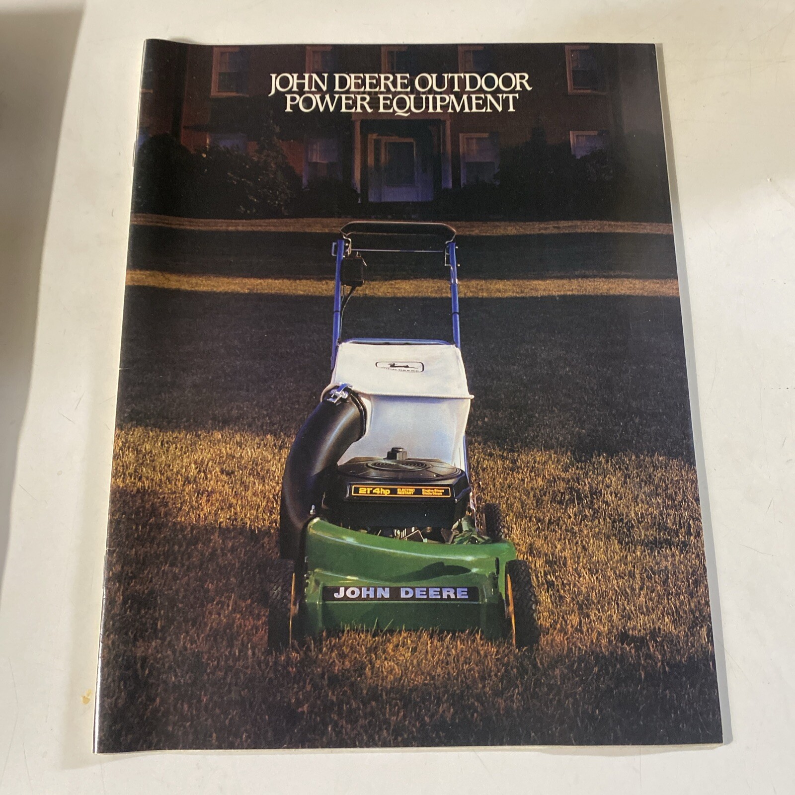 John Deere Outdoor Power Equipment For 1985 Brochure