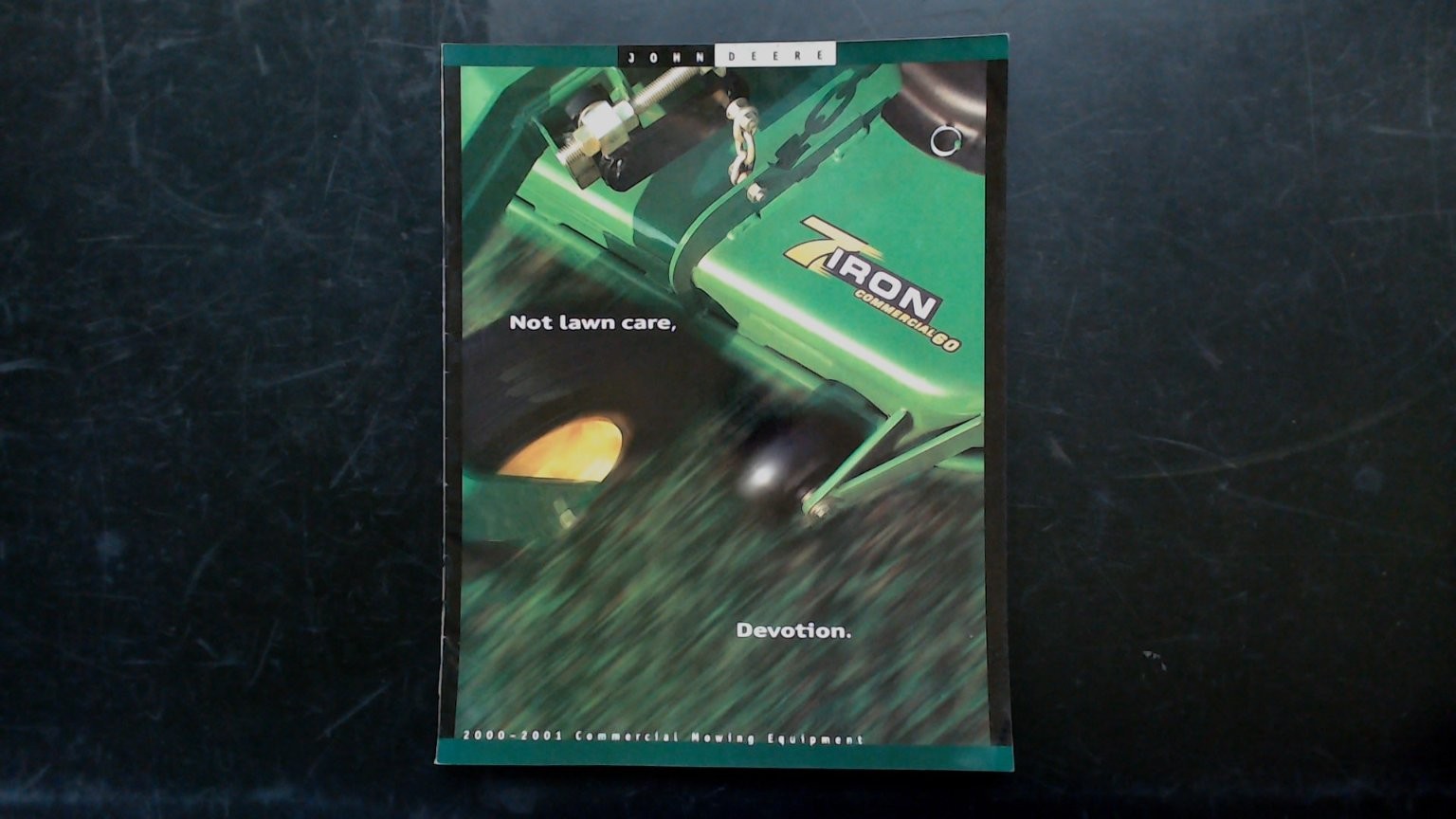 John Deere 7-Iron Vintage Brochure 2000-2001 Commercial Mowing Equipment