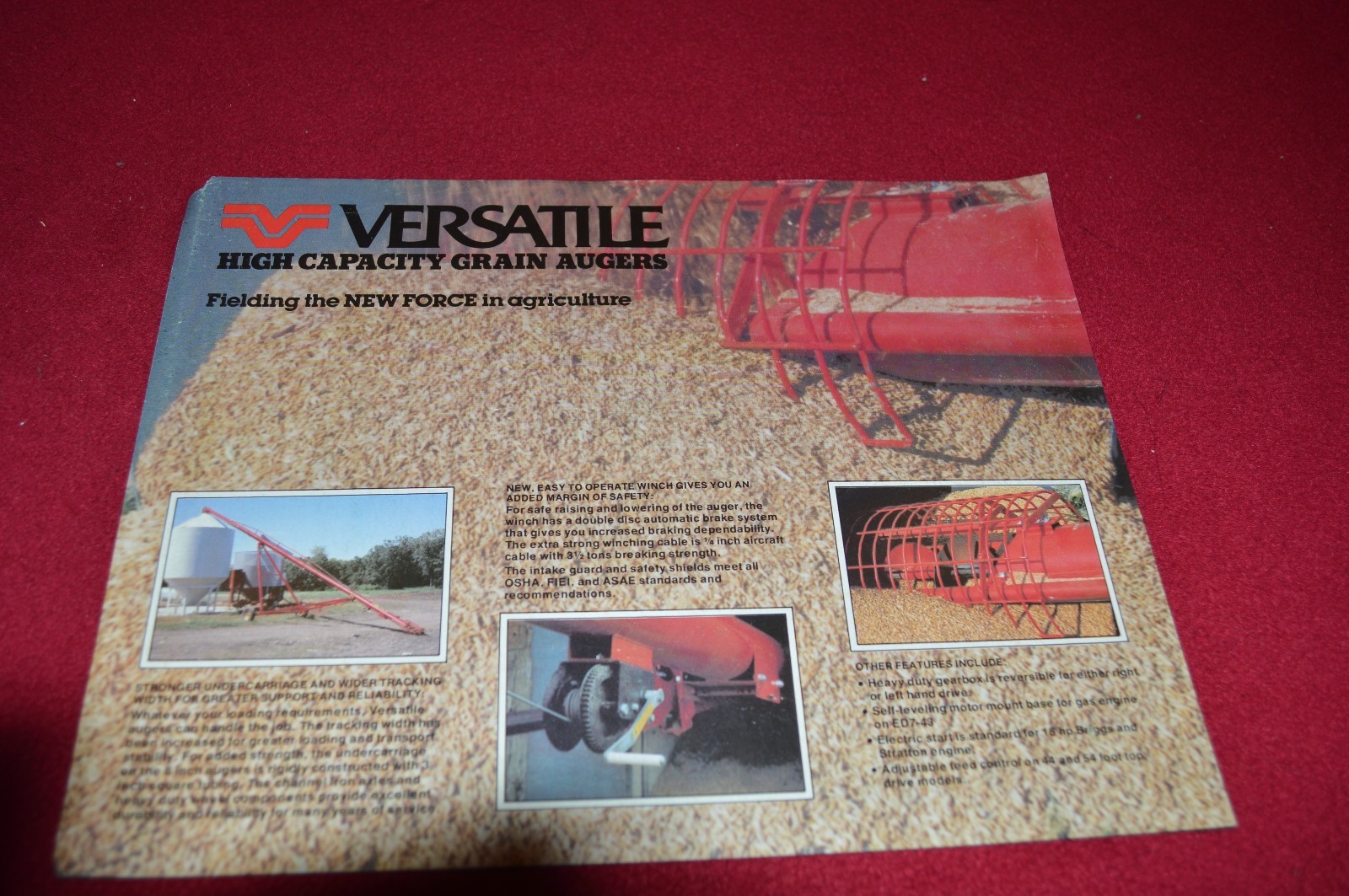 Versatile Tractor High Capacity Grain Augers Dealer&rsquo;s Brochure LCOH