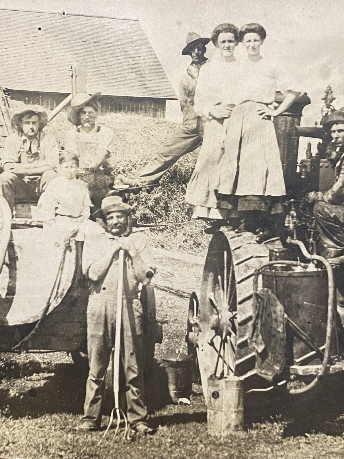 1900c **FARM HANDS & AGRICULTURAL EQUIPMENT** UNUSED REAL-PHOTO POSTCARD (RPPC)!