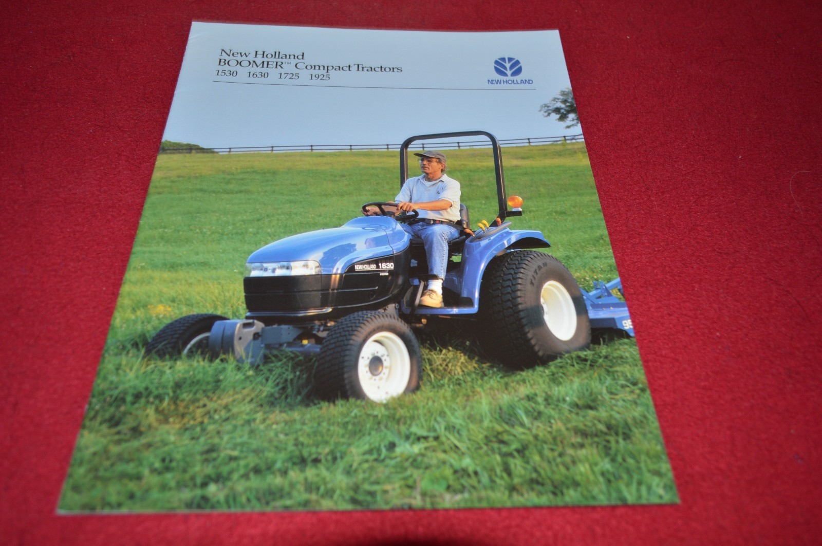 New Holland 1925 1725 1630 1530 Tractor Dealers Brochure DCPA