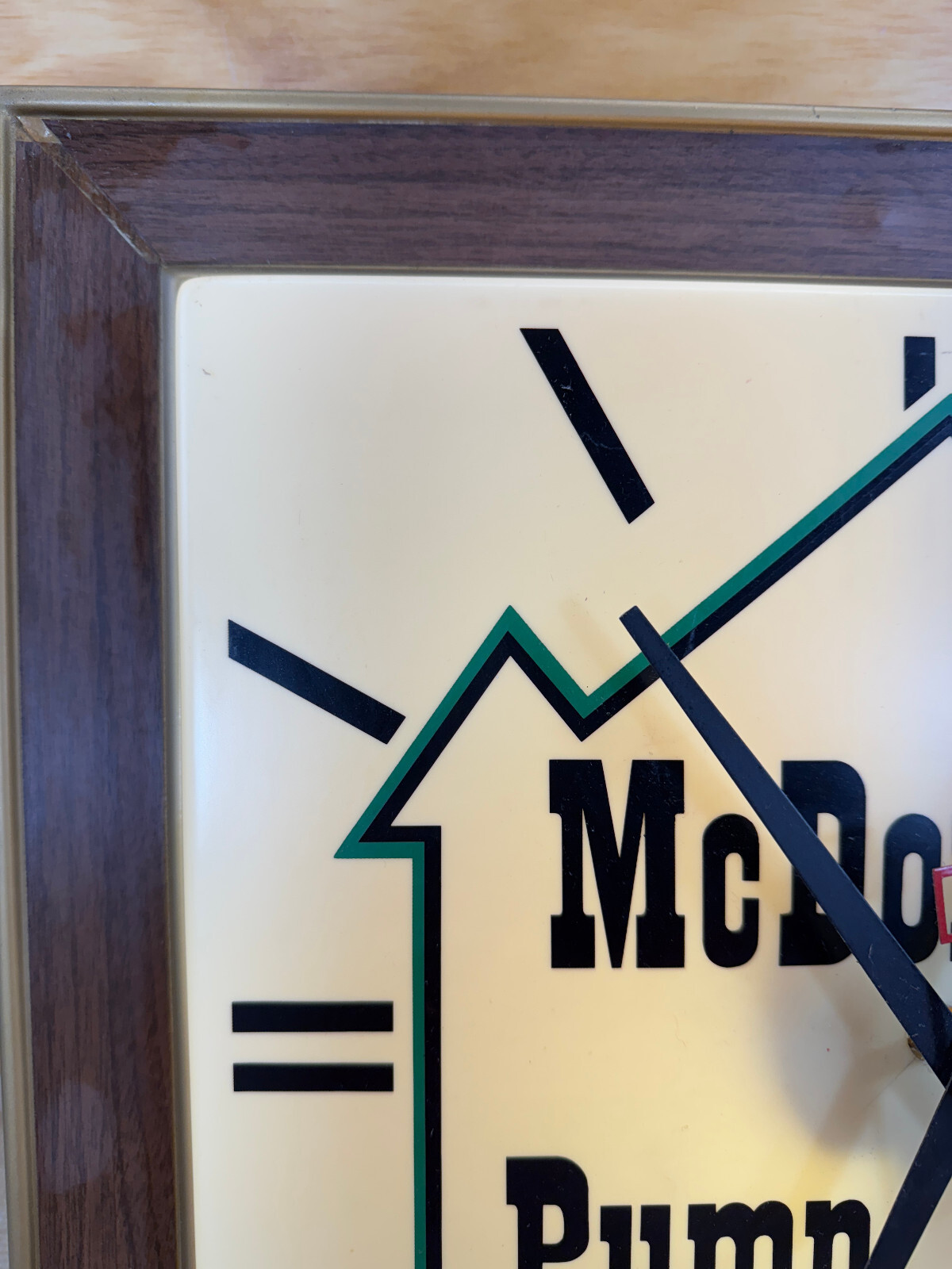 Vtg Plastic Wall Hanging Clock McDonald&rsquo;s Pump House Lights Up WORKING