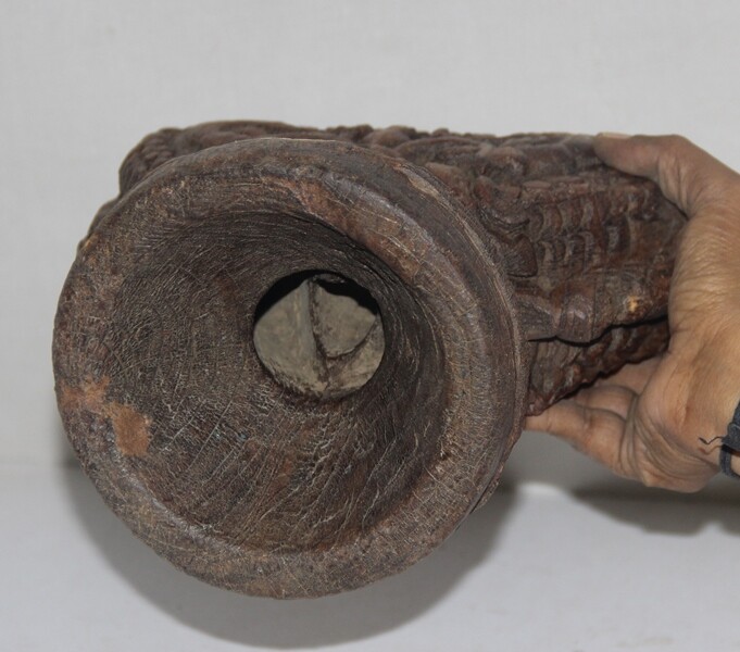Antique Wooden Agricultulal Seed Spreader Bijni Original Old Hand Carved