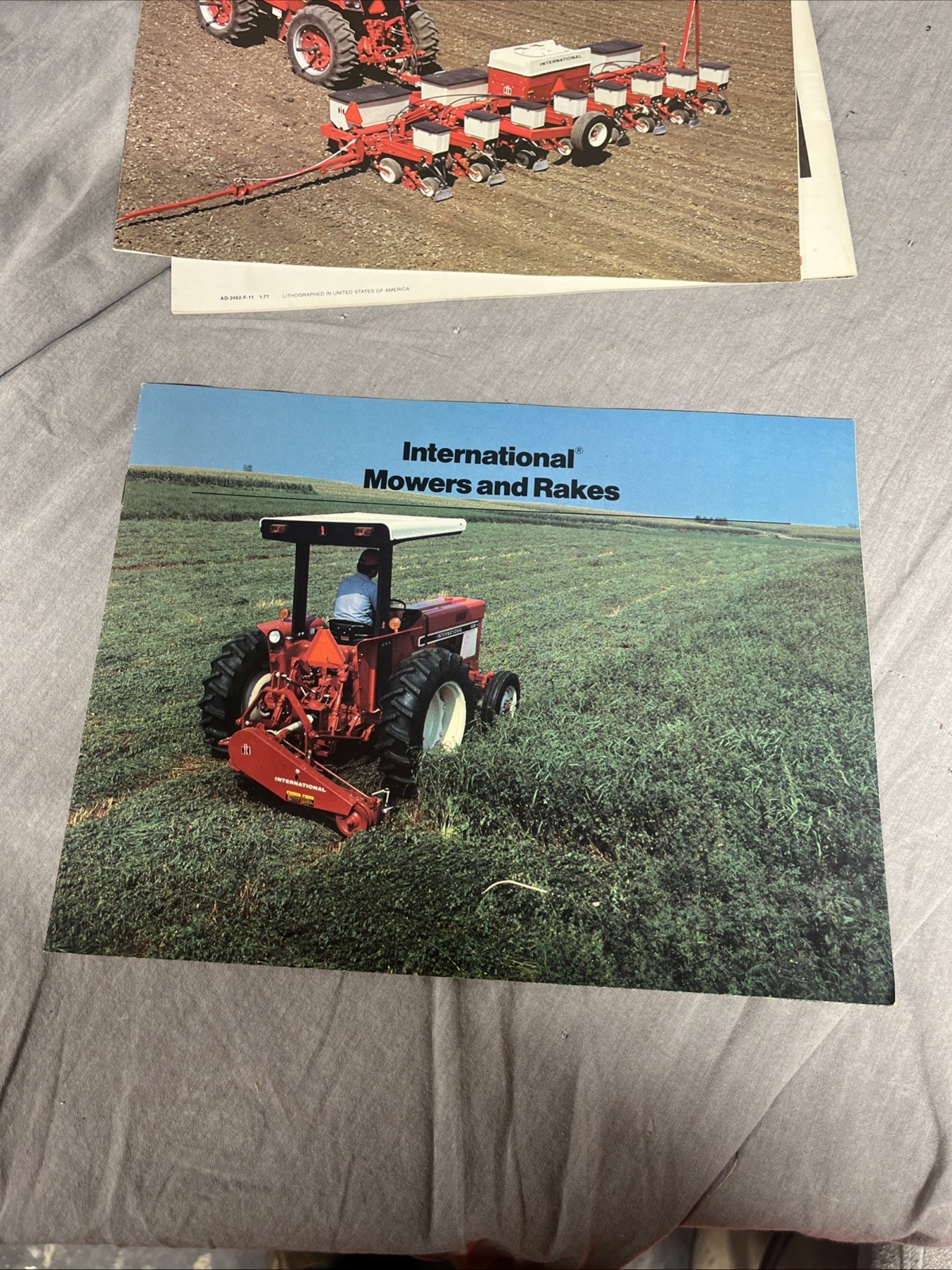 Lot Of 6 Vintage International & Case Brochures Combine, Tillage & Planting