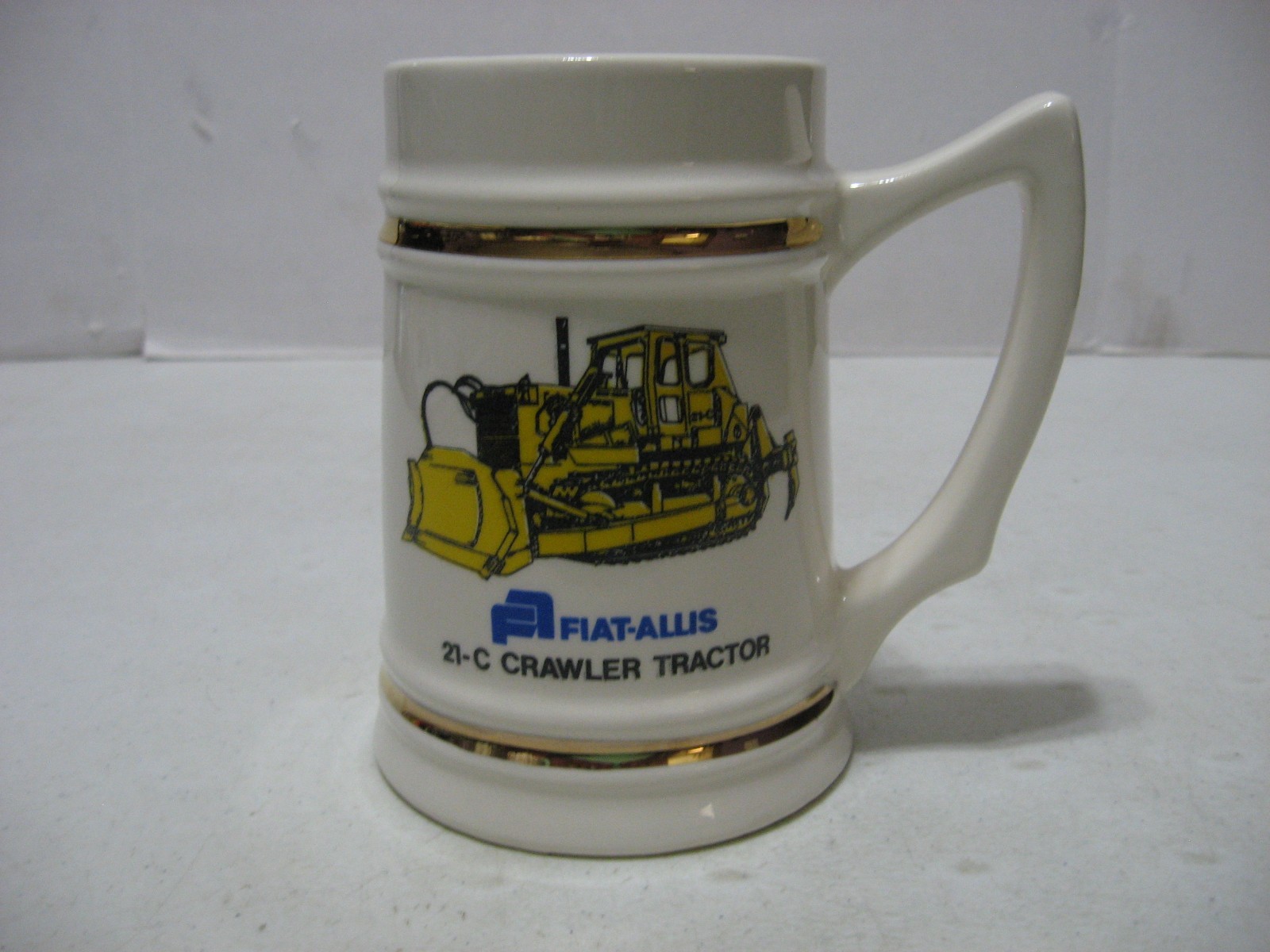 Fiat-Allis 21-C Crawler Tractor Beer Mug Stein – Lewis Bros Trenton NJ