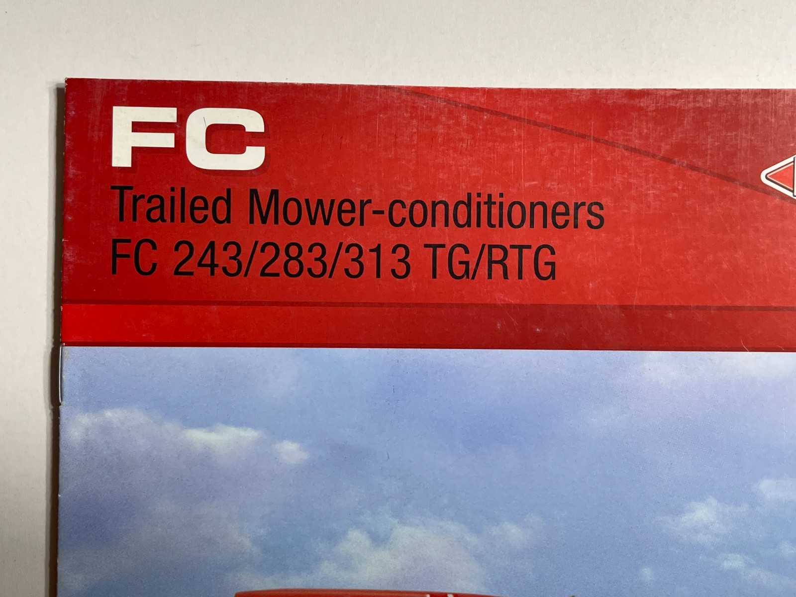 Kuhn FC 243 – 313 Trailed Mower Conditioners – Sales Brochure *Showroom Booklet*