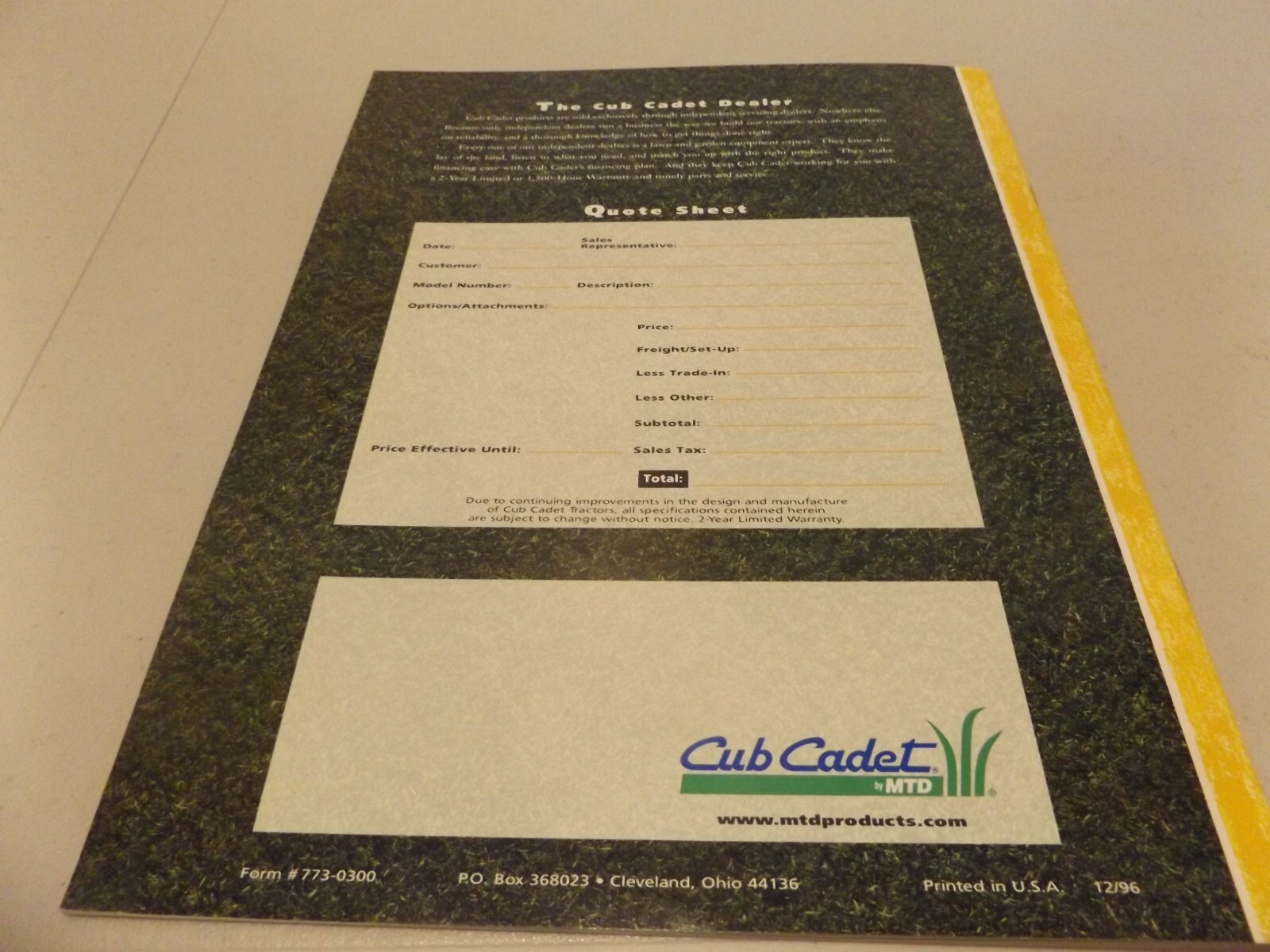 CUB CADET by MTD SERIES 2000 GARDEN TRACTORS, LIT # 773-0300 12/96